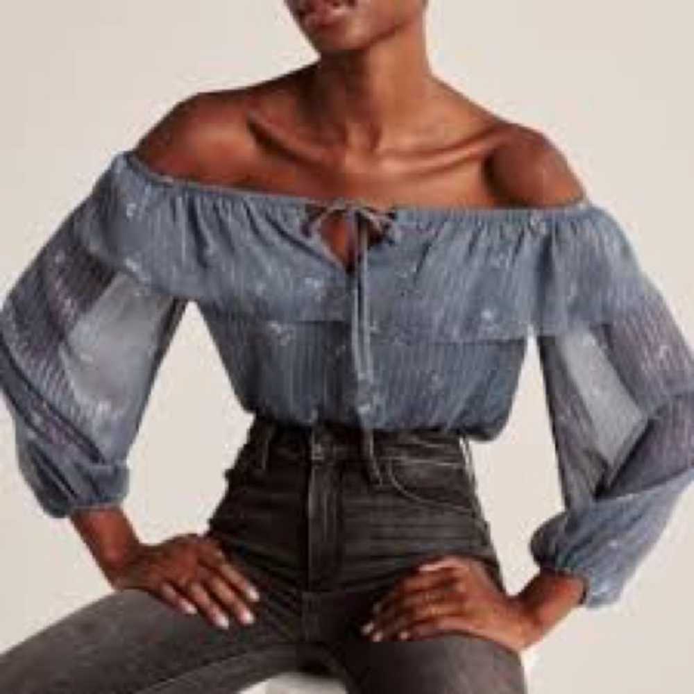 Abercrombie & Fitch Off The Shoulder Chiffon Thong Bodysuit‎ Size M Dainty Bella